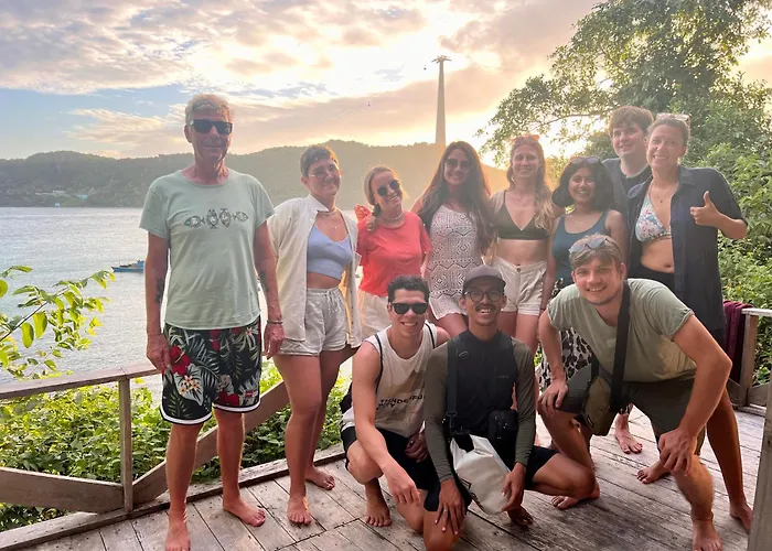 Hostel: The Vibe House - Chillout Hostel